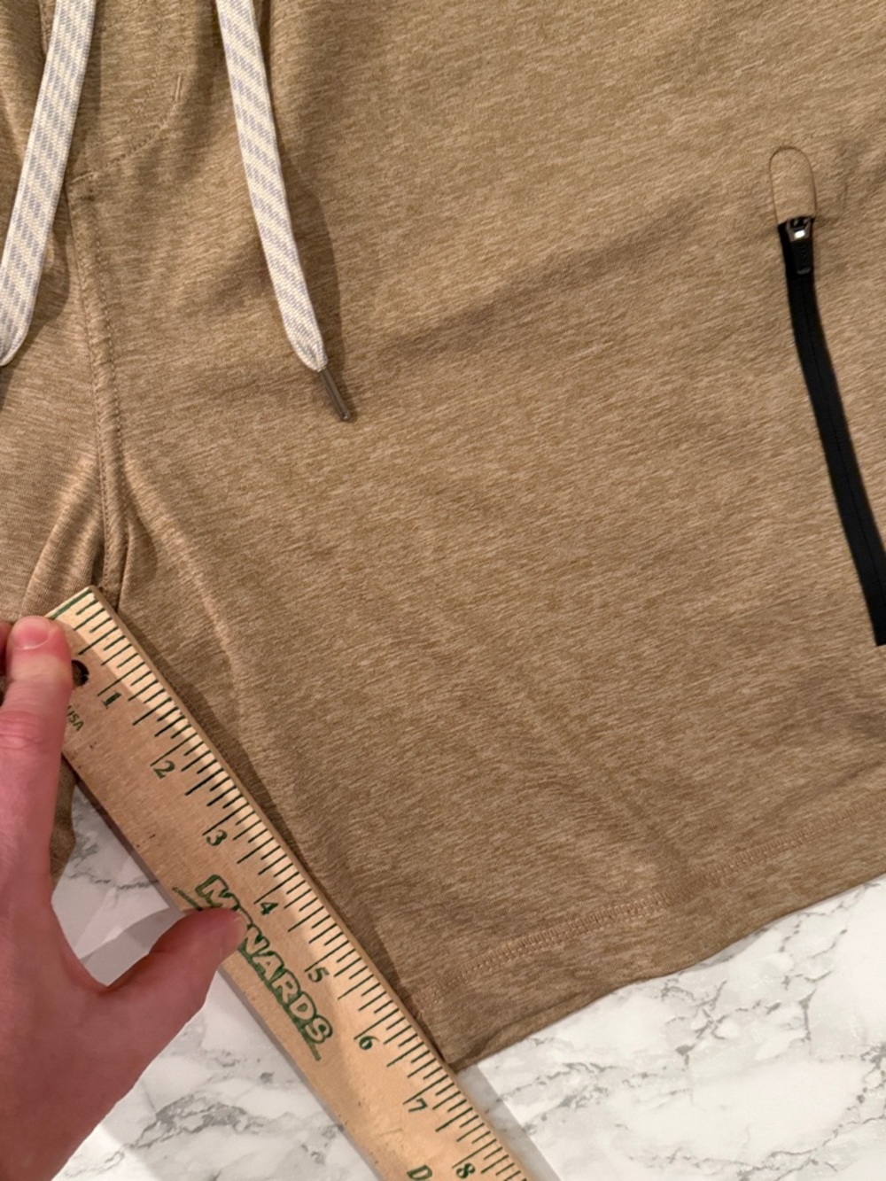 Vuori Jogger Shorts Tan Athleisure Recycled Athletic Mens M - Picture 6 of 7